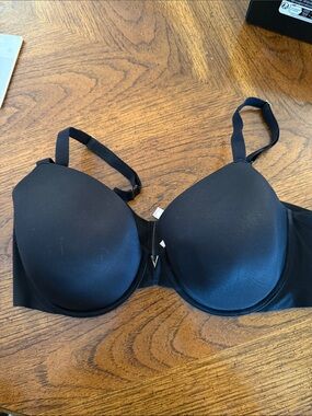 Victorias Secret Black T-Shirt Bra Unlined